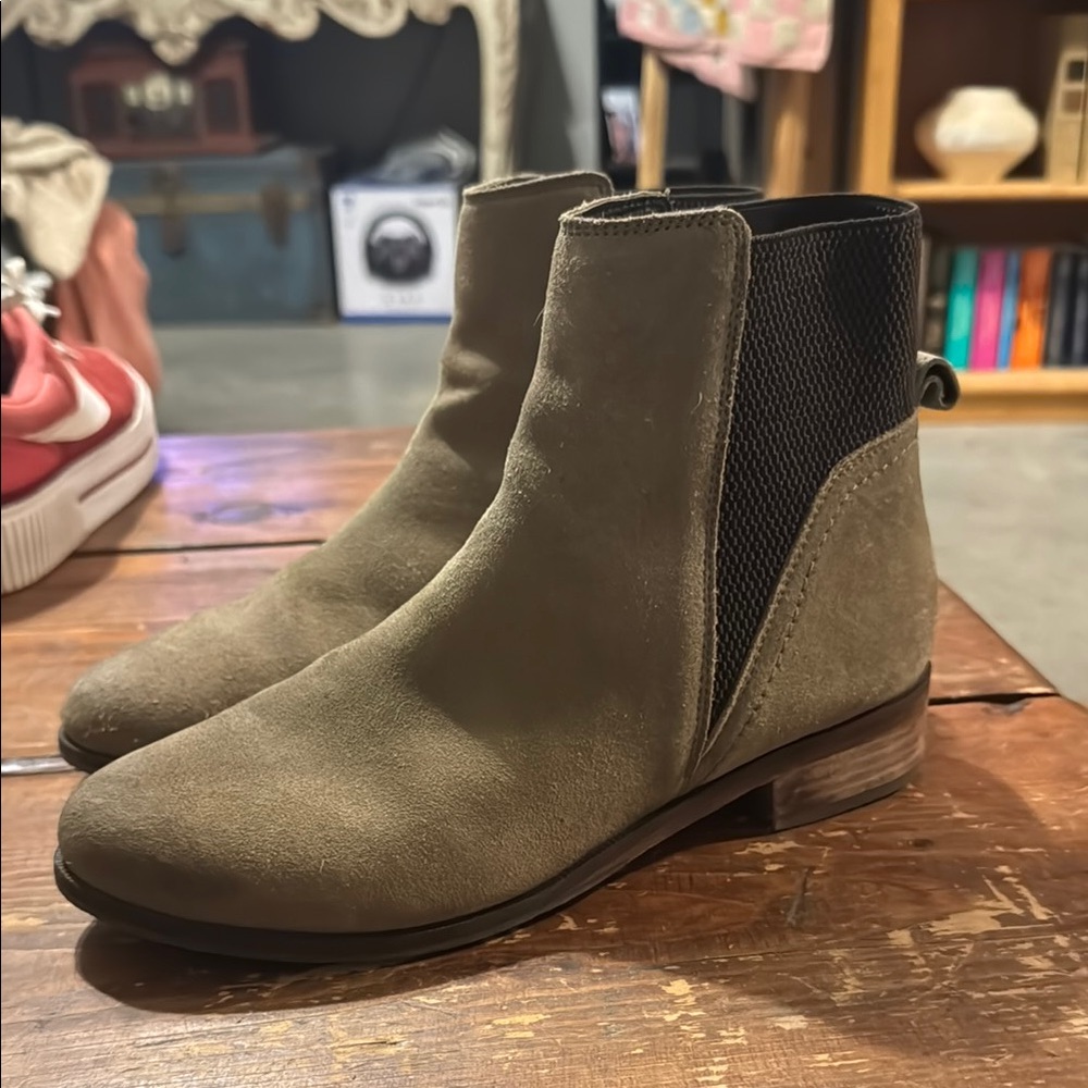 Stylish Suede Ankle Boots for Women